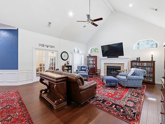 4th image of 106 Beechwood Dr