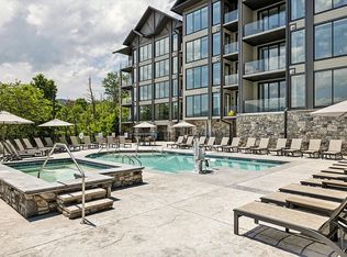 855 Campbell Lead Rd #106, Gatlinburg, TN 37738