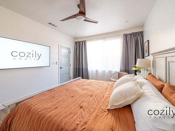 2nd image of 3877 Castellina Way