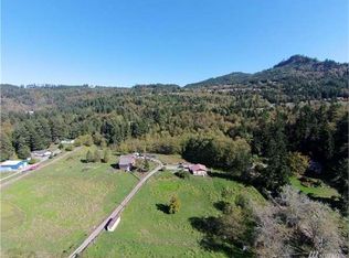 20274 E Stackpole Rd, Mount Vernon, WA 98274