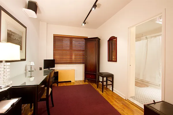 Sold by Corcoran | media 4