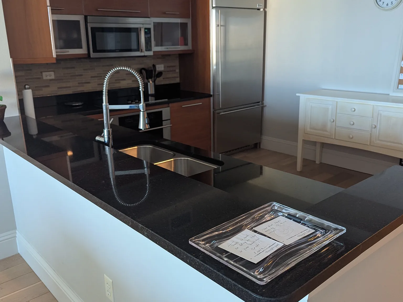2 bed, 1380 sqft, $2,300 — Photo 3