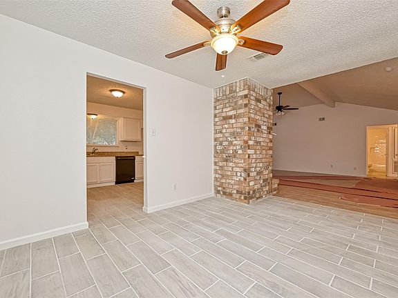 2nd image of 5302 Oaklynn Dr