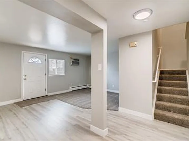 Townhouse on 12th — Photo 25