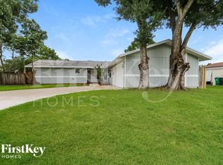 521 SW Comet Ter, Port Saint Lucie, FL 34953