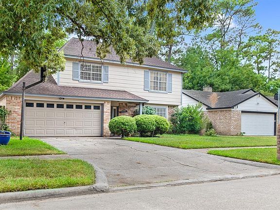 3rd image of 11615 Stillwater Dr