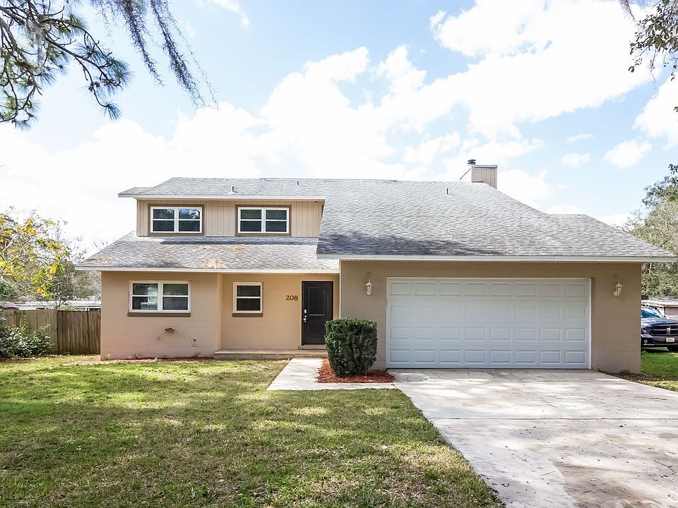 1st image of 208 Forrest Dr