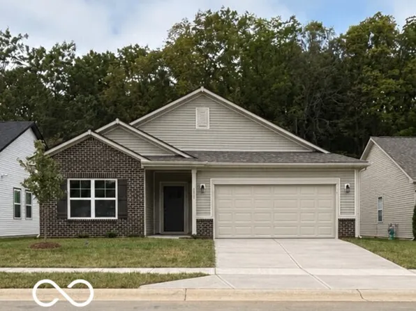 1511 Rolling Ridge Rd, Shelbyville, IN 46176