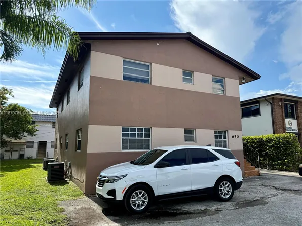 650 SW 42nd Ave, Miami, FL 33134