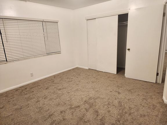 5th image of 727 W Jackson Ave #727