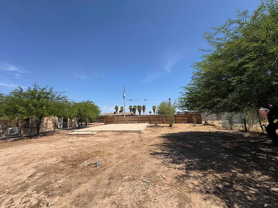 1st image of 40164 E Texas Ave