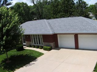 117 W Kalowsky St, Columbia, IL 62236