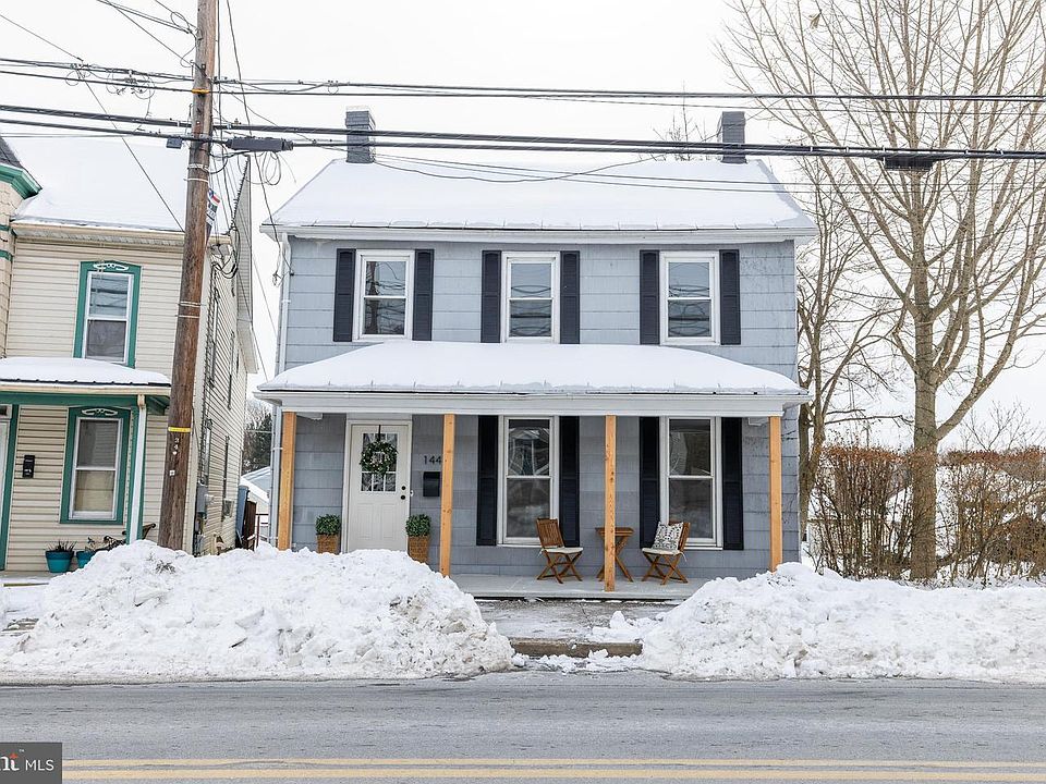 1st image of 144 W King St