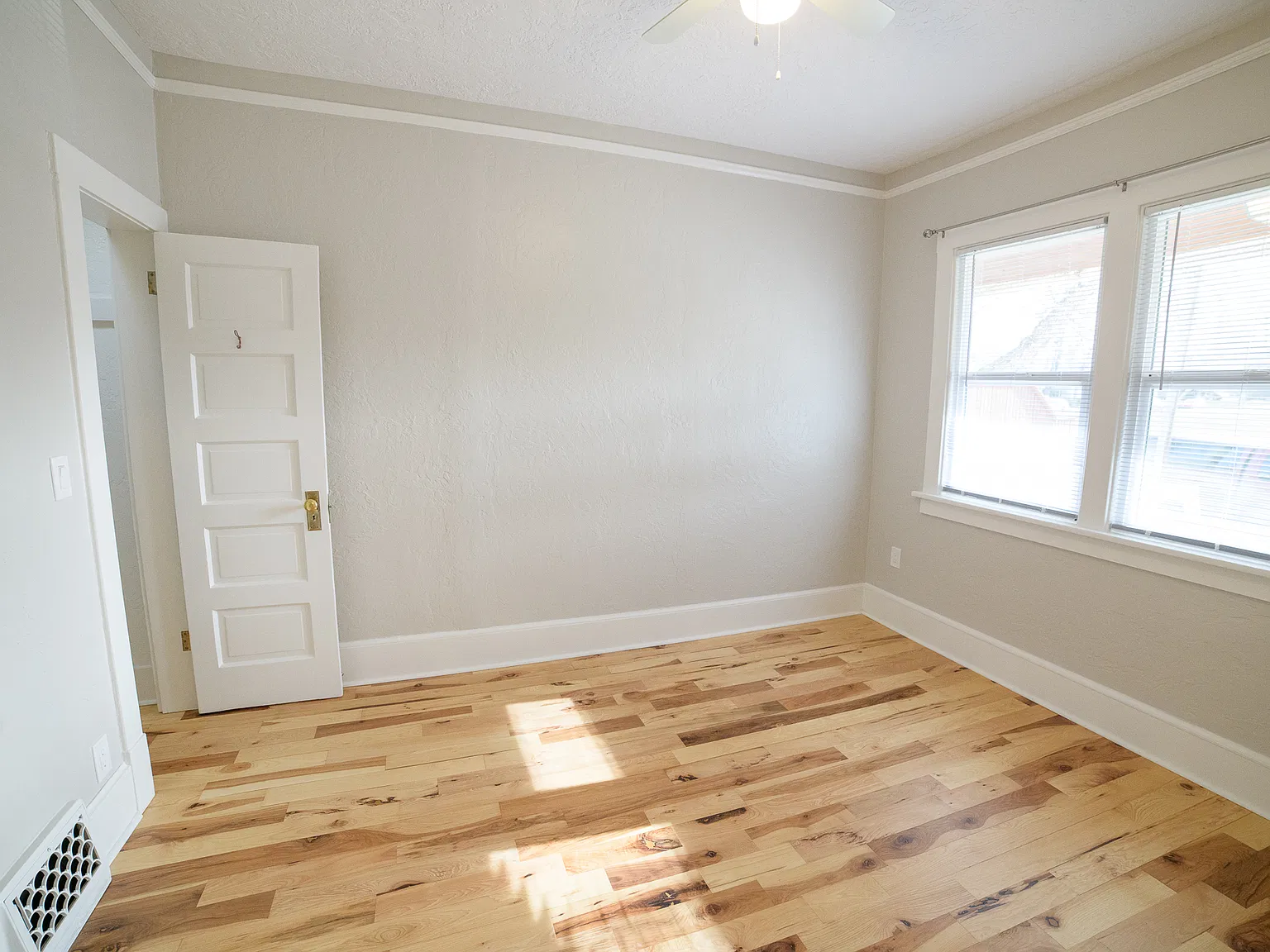 1 Bedroom | 1 Bathroom | Large Unfinished Basement — Photo 4