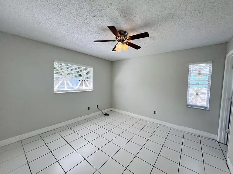 437 Kee St — Photo 7
