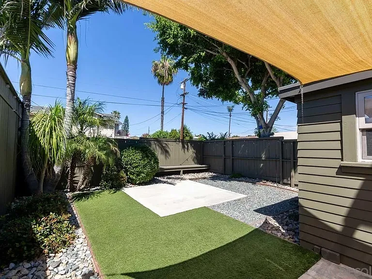 8318 Allison Ave — Photo 22