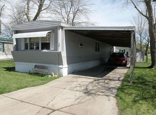 50 Meadow Ln, Ithaca, MI 48847
