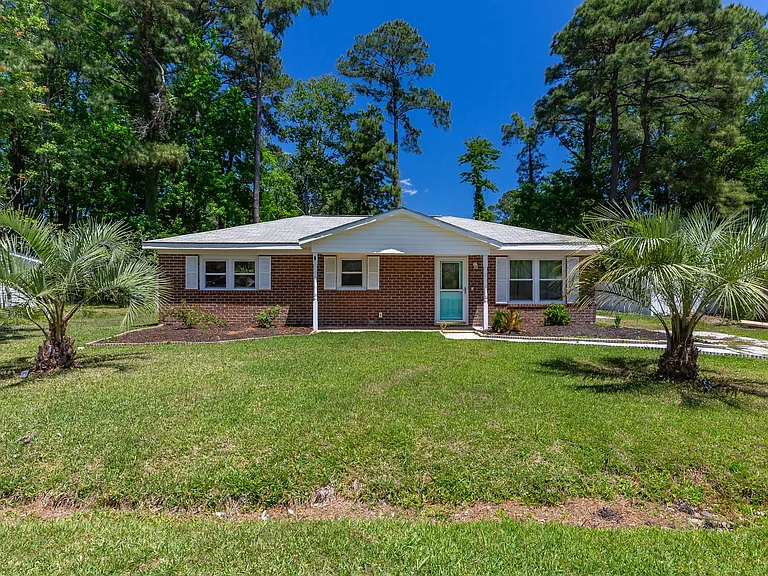 4070 Long Line Ln — Photo 1