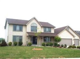 6018 Deerfield Rd, Racine, WI 53406