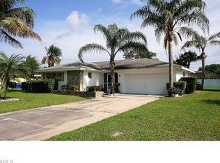 1357 Oaklawn Ct, Fort Myers, FL 33919