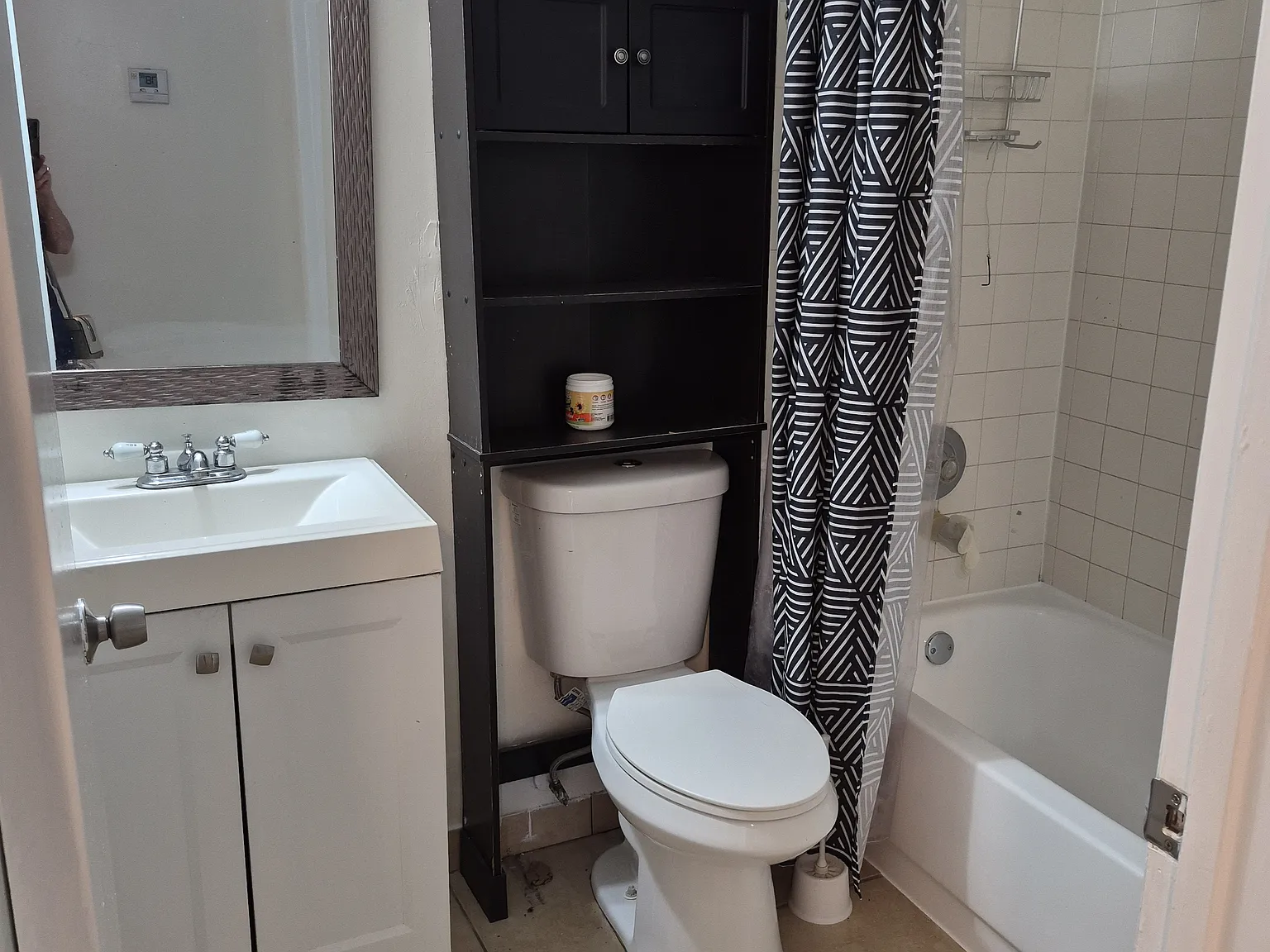 2 bed, $2,100 — Photo 3