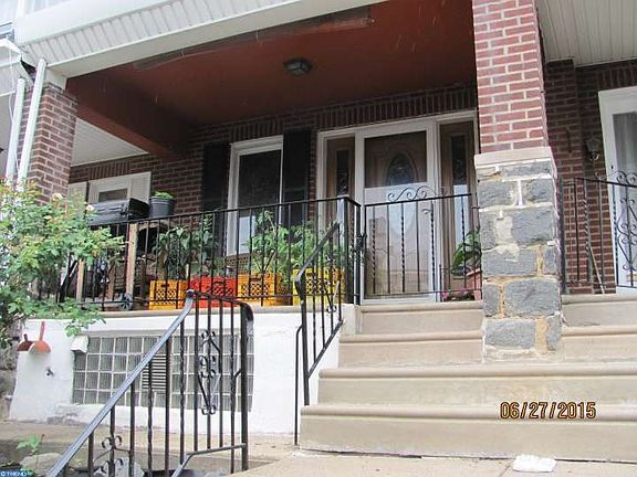 2nd image of 4040 Maywood St