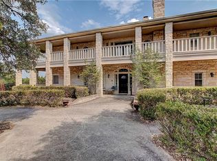 106 Crestview Dr, Wimberley, TX 78676