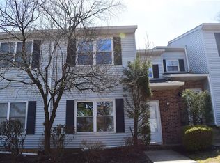 60 Hickory Ct #60, Jamesburg, NJ 08831