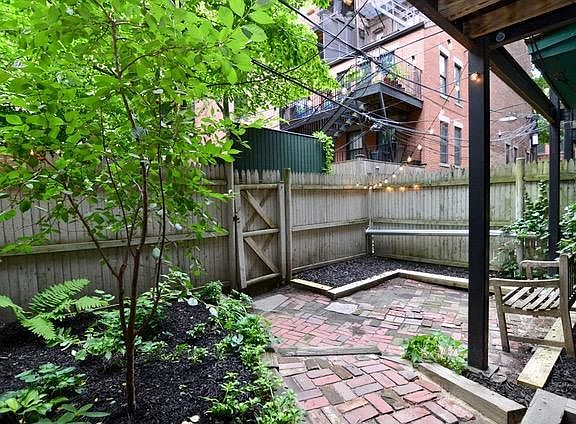 2nd image of 59 Clarendon St #G