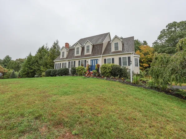 25 Autumn Rd, Wrentham, MA 02093