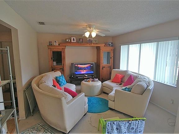 4th image of 109 Sandpoint Ct