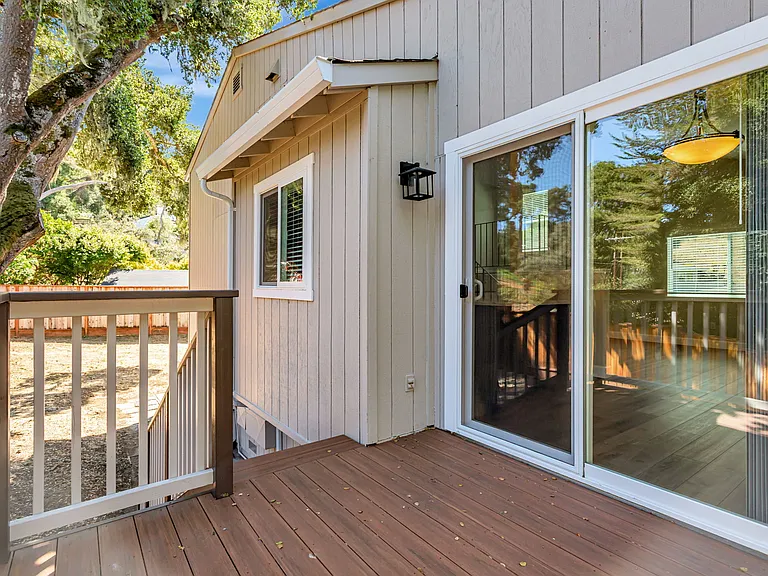 616 Rincon Dr — Photo 8