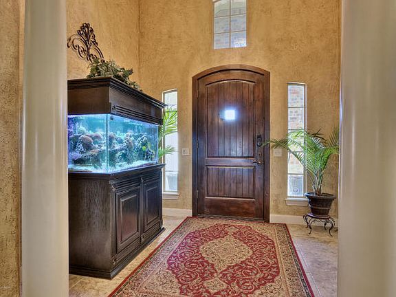 4th image of 7712 Garden Way Dr