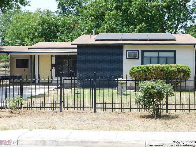 1st image of 351 Cherry Ridge Dr