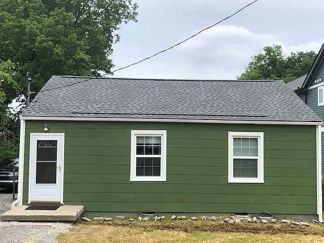1st image of 2210 Sadler Ave