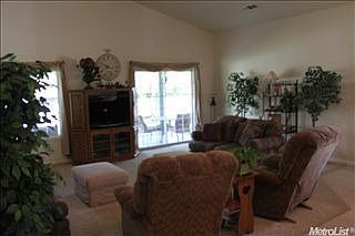 4th image of 1553 Calaveras Ct