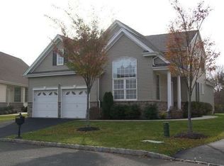 25 Hardenbergh St, Somerset, NJ 08873