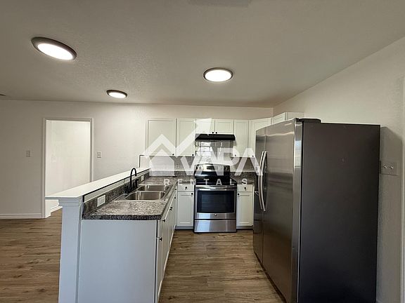 4th image of 551 Bertetti Dr