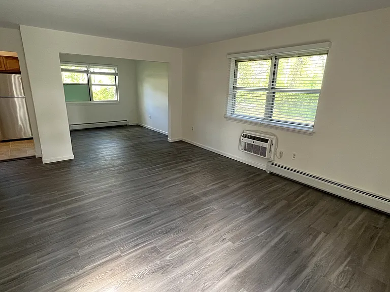 Light, bright apartments with lots of windows
