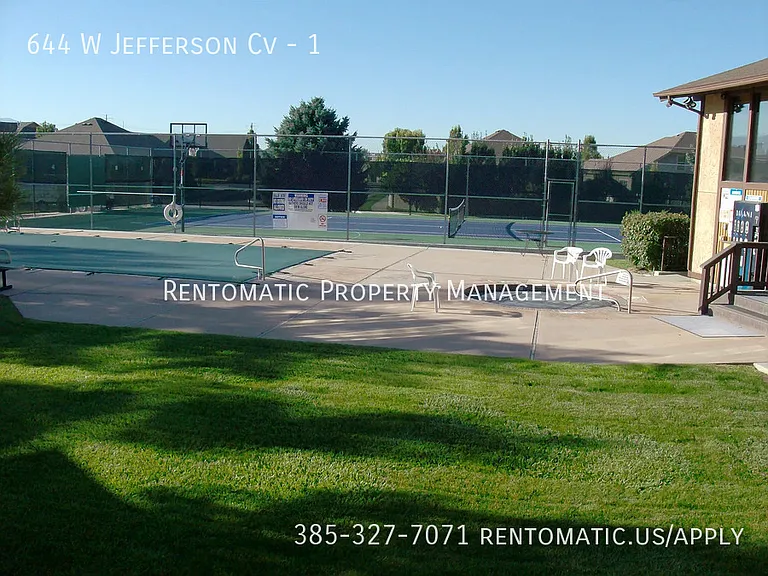644 W Jefferson Cv #1 — Photo 10