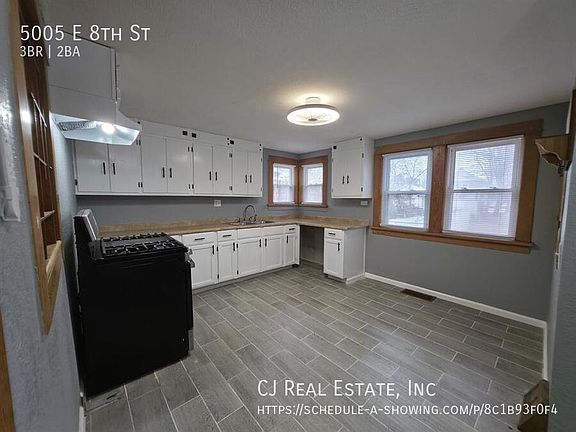 5th image of 5005 E 8th St