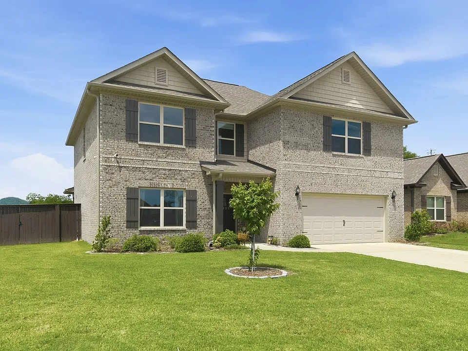 135 Varina Dr