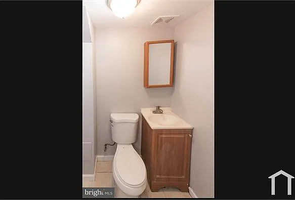 3 bed, 1083 sqft, $1,685 — Photo 3