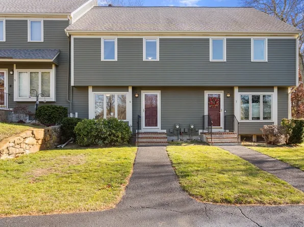 17 Deer Path APT 6, Maynard, MA 01754