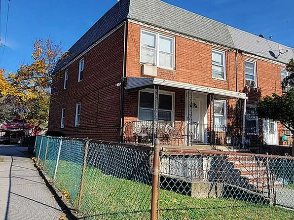 88-01 216th St, Queens Village, NY 11427