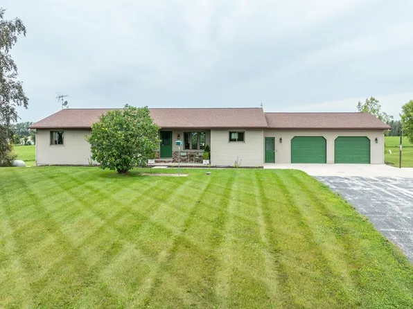 6945 Memorial Dr, Egg Harbor, WI 54209