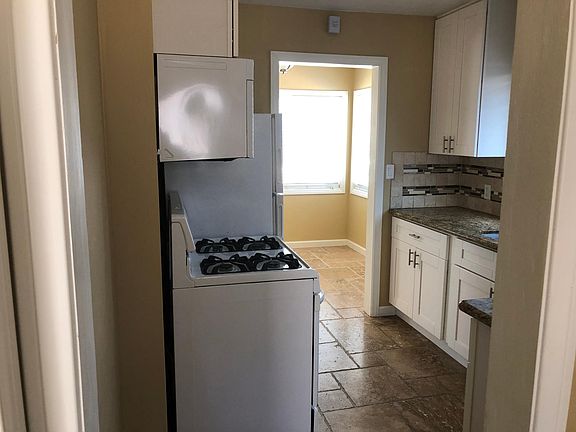 3rd image of 227 Glover Ave