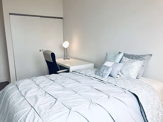 Rented by Fultonex Realty LLC | media 7