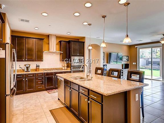 4th image of 1109 Barby Springs Ave