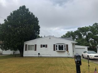 1937 Belmont Dr, Mount Pleasant, MI 48858